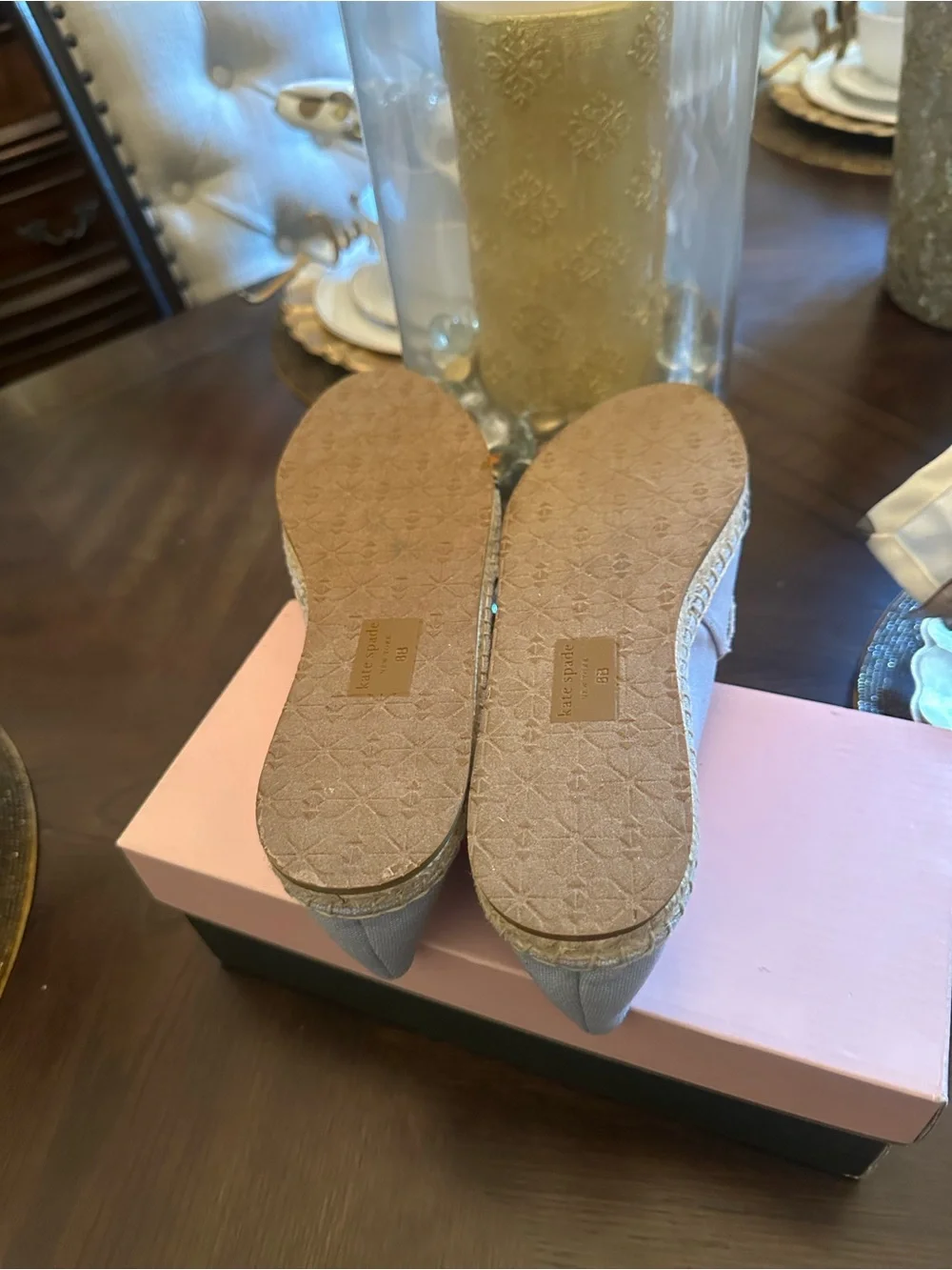 Brand New kate spade Navy Blue  and light Blue Scallop-Accent Espadrille Size 8